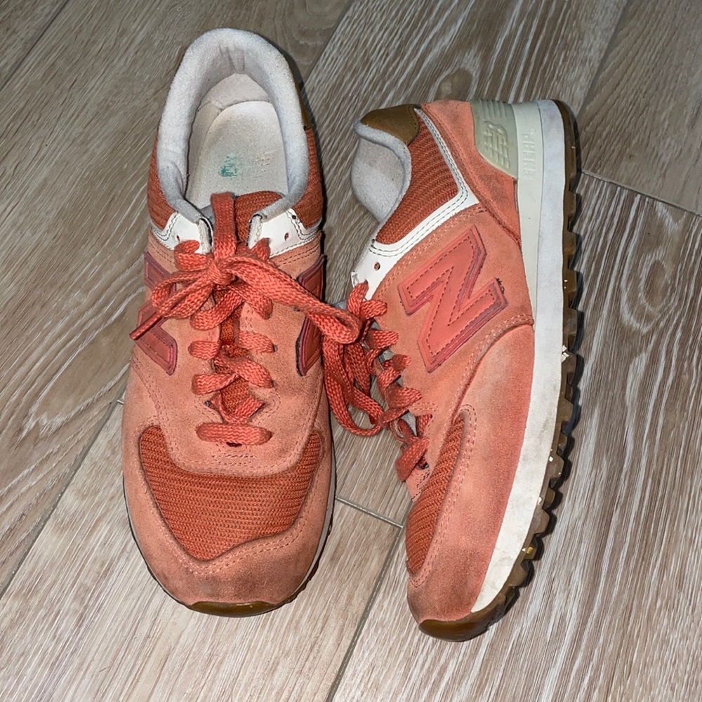 NEW BALANCE 574